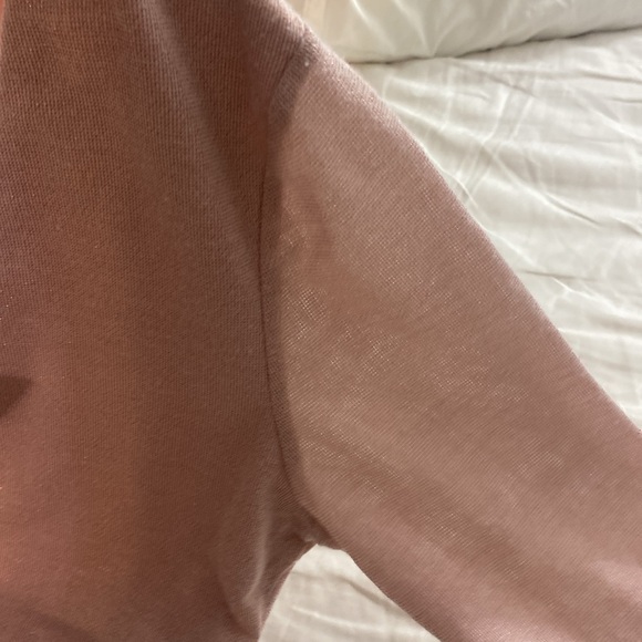 New-Pink Metallic Plunging V-Neck thong Bodysuit - Picture 3 of 7